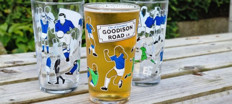 3 Everton Pint Glasses