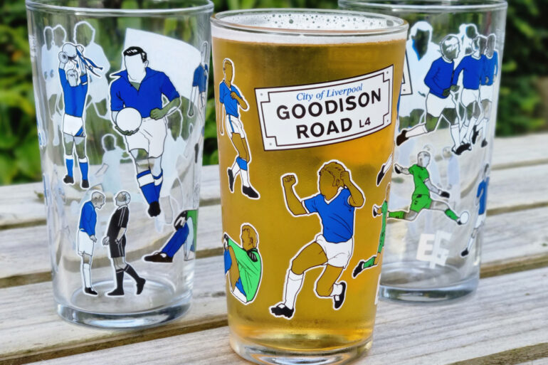 Everton Pint Glass